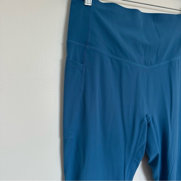 Halara UltraSculpt™ High Waisted Tummy Control Pocket Shaping Leggings - Picture 10 of 14